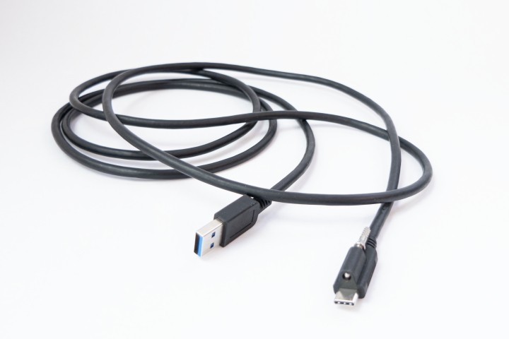 USB-A to USB-C cable in the group  at Motorsågsbutiken (5310070-01)