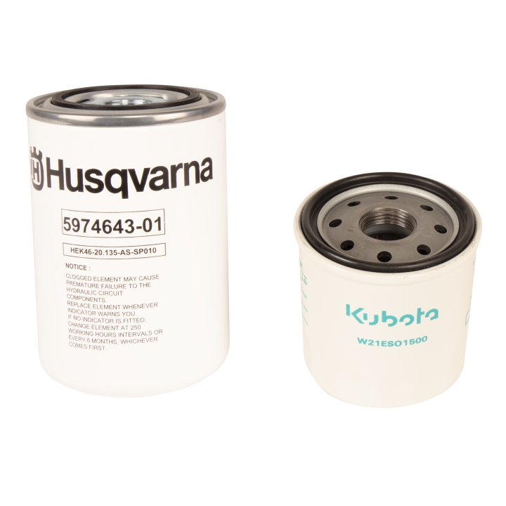 Maintenance kit with engine oil filter and hydraulic oil filter - first 50h in the group at Motorsågsbutiken (5349763-02)