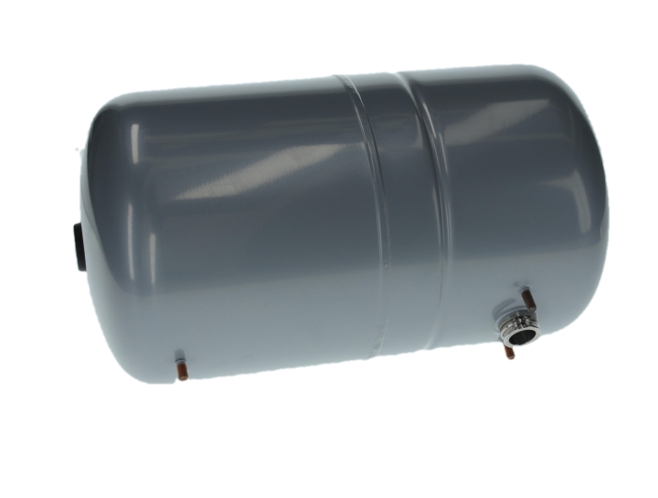 Pressure tank in the group at Motorsågsbutiken (5463544-01)