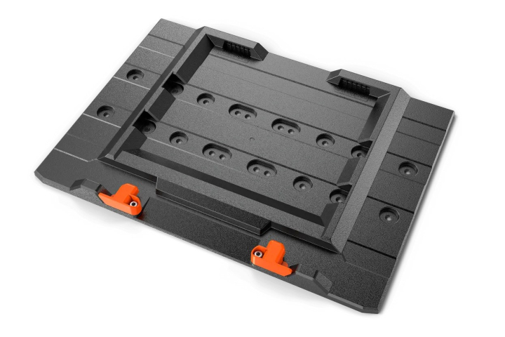 Husqvarna shelf adapter for battery box in the group Brushcutter / Battery brushcutters / Batteries and chargers at Motorsågsbutiken (5475839-01)