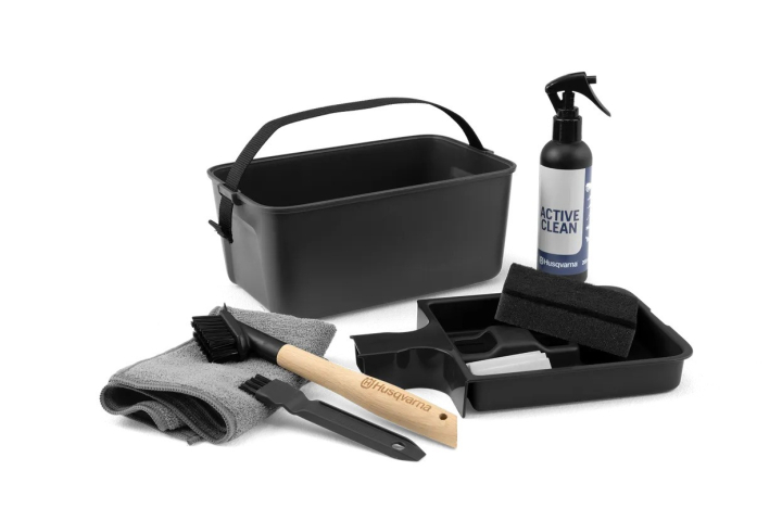Husqvarna Maintenance and Cleaning Set for Robotic Lawnmowers in the group Forest and Garden Products / Robotic Lawn Mower / Accessories robotic lawn mower at Motorsågsbutiken (5477849-01)