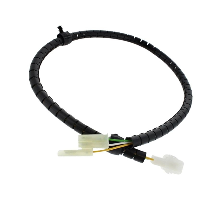 Cabling in the group at Motorsågsbutiken (5742696-01)