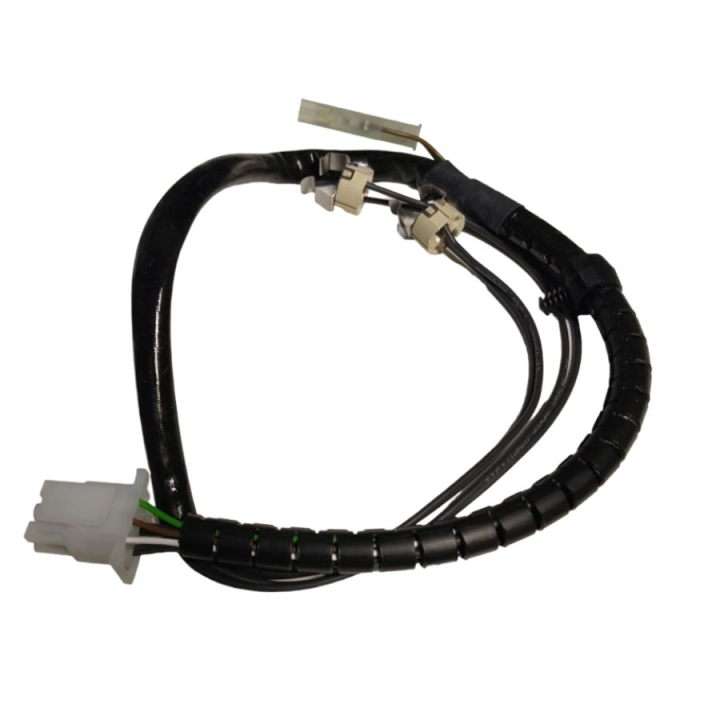 Cabling in the group  at Motorsågsbutiken (5783289-01)