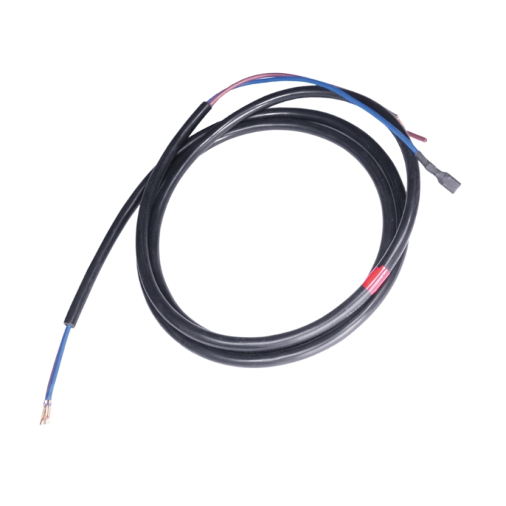 Cable in the group at Motorsågsbutiken (5893326-01)