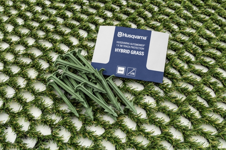 Husqvarna Automower® hybrid turf 2 x 10 m in the group at Motorsågsbutiken (5988960-02)