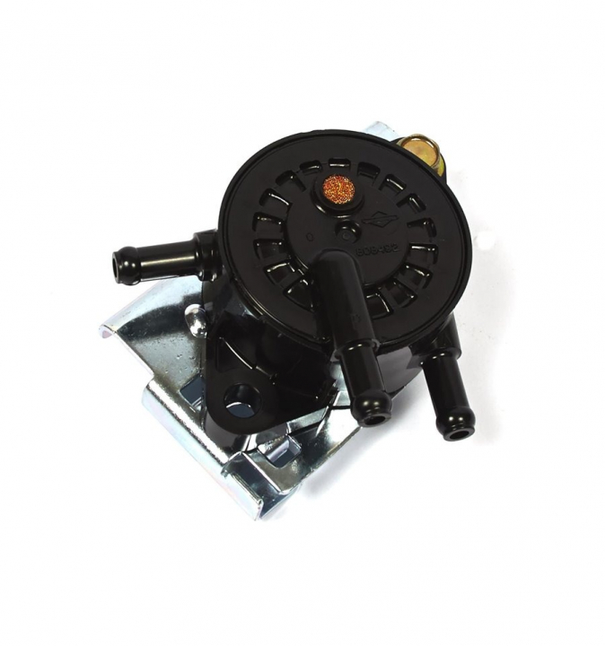 Fuel pump in the group  at Motorsågsbutiken (697090)
