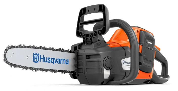 Husqvarna 225i Battery chainsaw in the group Forest and Garden Products / Battery operated power tools / Chainsaws at Motorsågsbutiken (9705475-03)