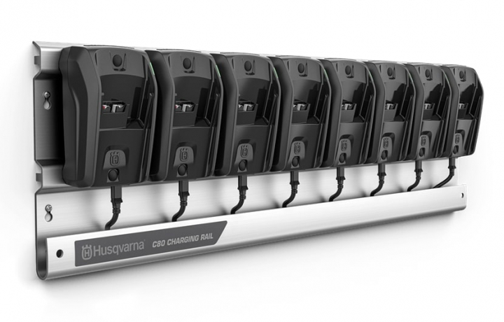 Husqvarna C80 Rail Battery charger in the group Forest and Garden Products / Battery operated power tools / Accessories Battery machines at Motorsågsbutiken (9706219-01)