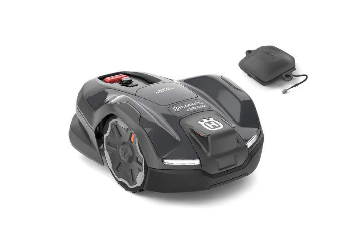 Husqvarna Automower® 405XE Nera Robotic Lawn Mower with EPOS plug-in kit in the group Forest and Garden Products / Robotic Lawn Mower / Husqvarna Automower at Motorsågsbutiken (9706543)