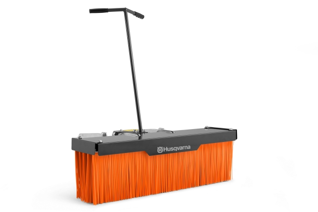 Husqvarna brush