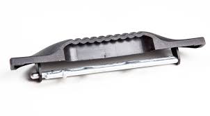 Latch-Fan housing cover