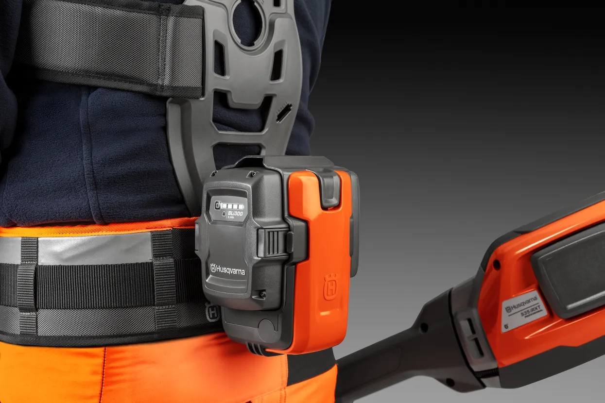 Husqvarna Balance PX harness for pole products