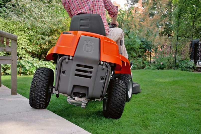 Husqvarna® Rider 112C