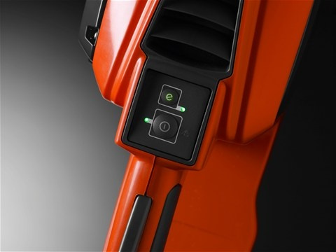 Husqvarna 340i Battery chainsaw