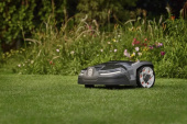 Husqvarna Automower® 405X Robotic Lawn Mower Husqvarna Automower® 405X Robotic Lawn Mower