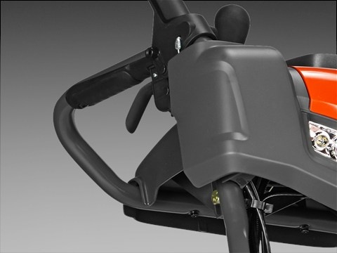 Husqvarna ST 227 Snow Blower