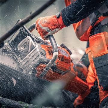 Husqvarna 592 XP®G Chainsaw