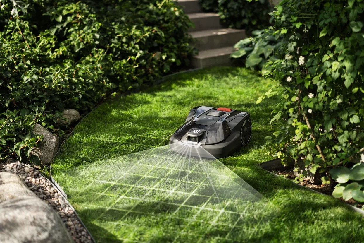 Husqvarna Automower® 308V Robotic Lawn Mower