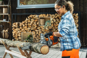 Husqvarna 230i battery chainsaw with battery and charger Husqvarna 230i battery chainsaw with battery and charger